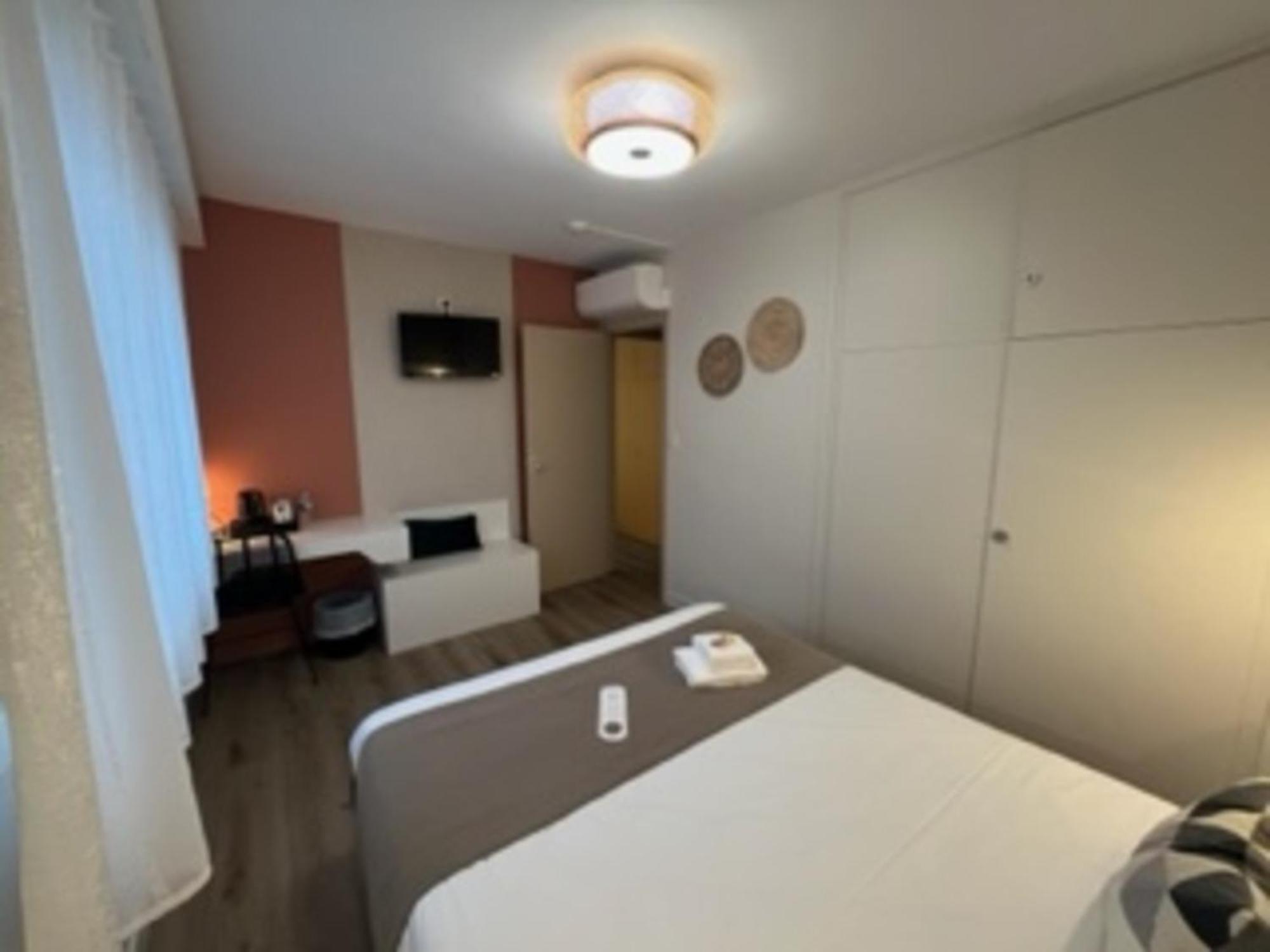 Chambre Familiale avec Climatisation